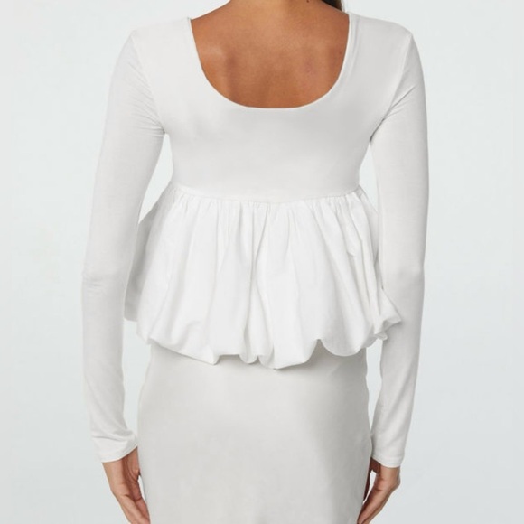 Elegant White Women's Top - Picture 4 of 9